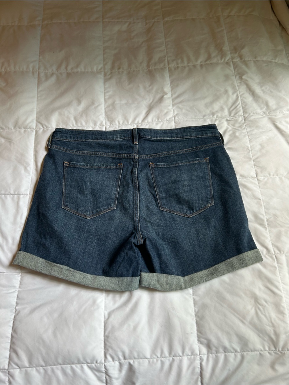 Old Navy Dark Blue Denim Shorts with Contrast Stitching - Picture 6 of 7